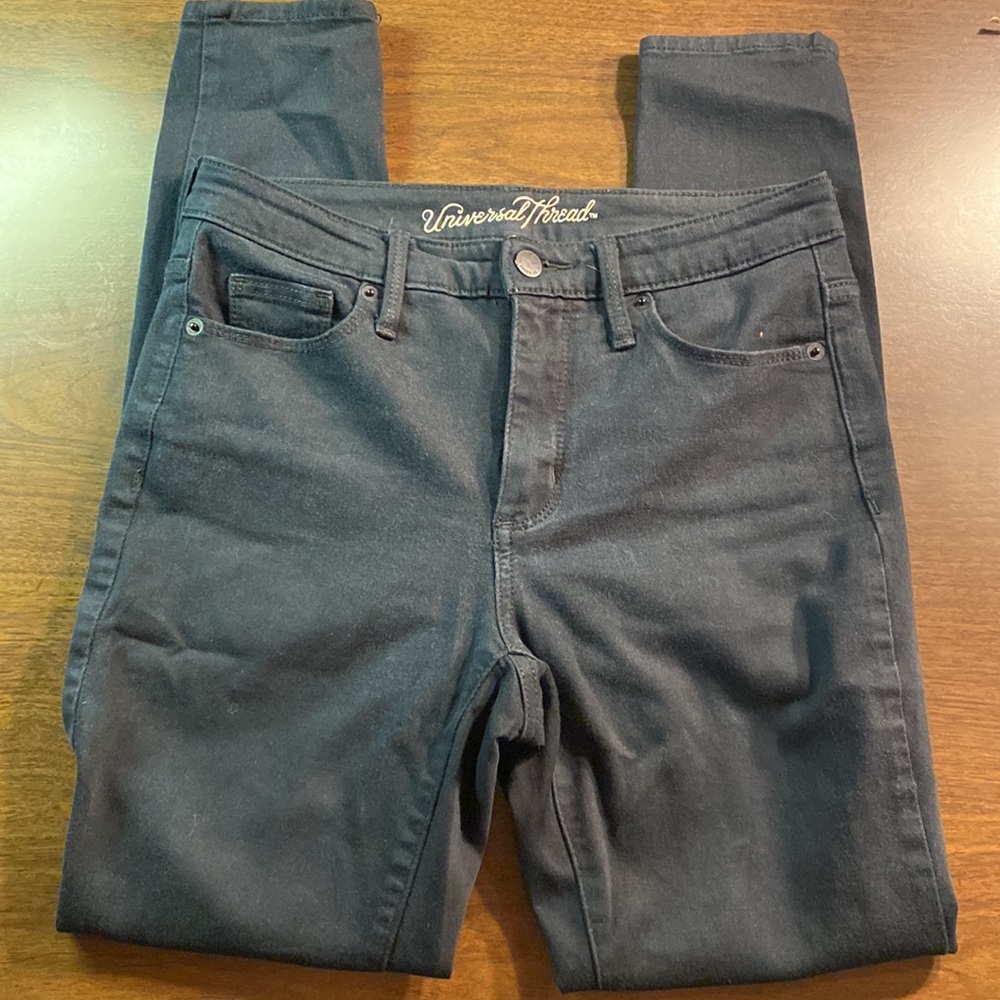 Black high rise skinny jeans